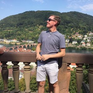 Meet your Posher, Sebastian